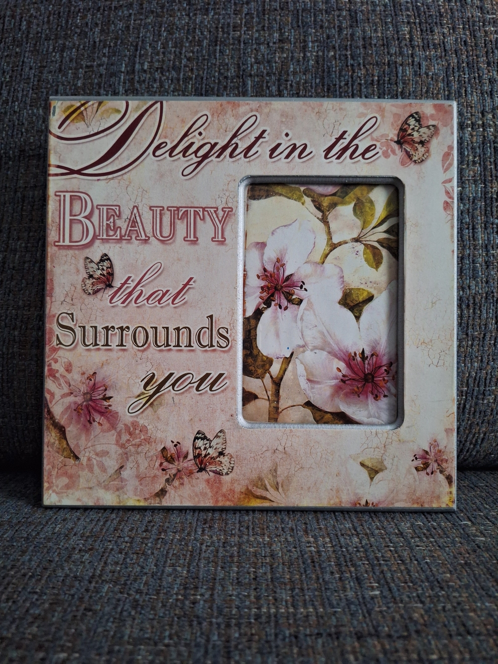 Floral 'Delight in the Beauty' Decorative Picture Frame - Pink